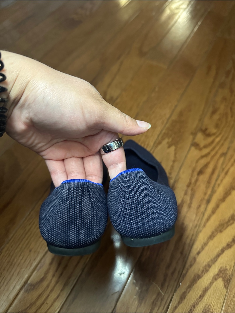 Rothy's "THE POINT" Navy Blue Knitted Pointed Toe Slip On Flats Womens Size 6 - Picture 3 of 4